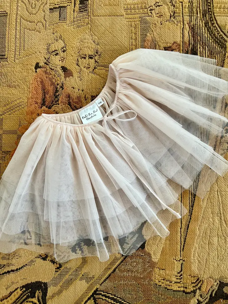 Desert Tulle Caplet