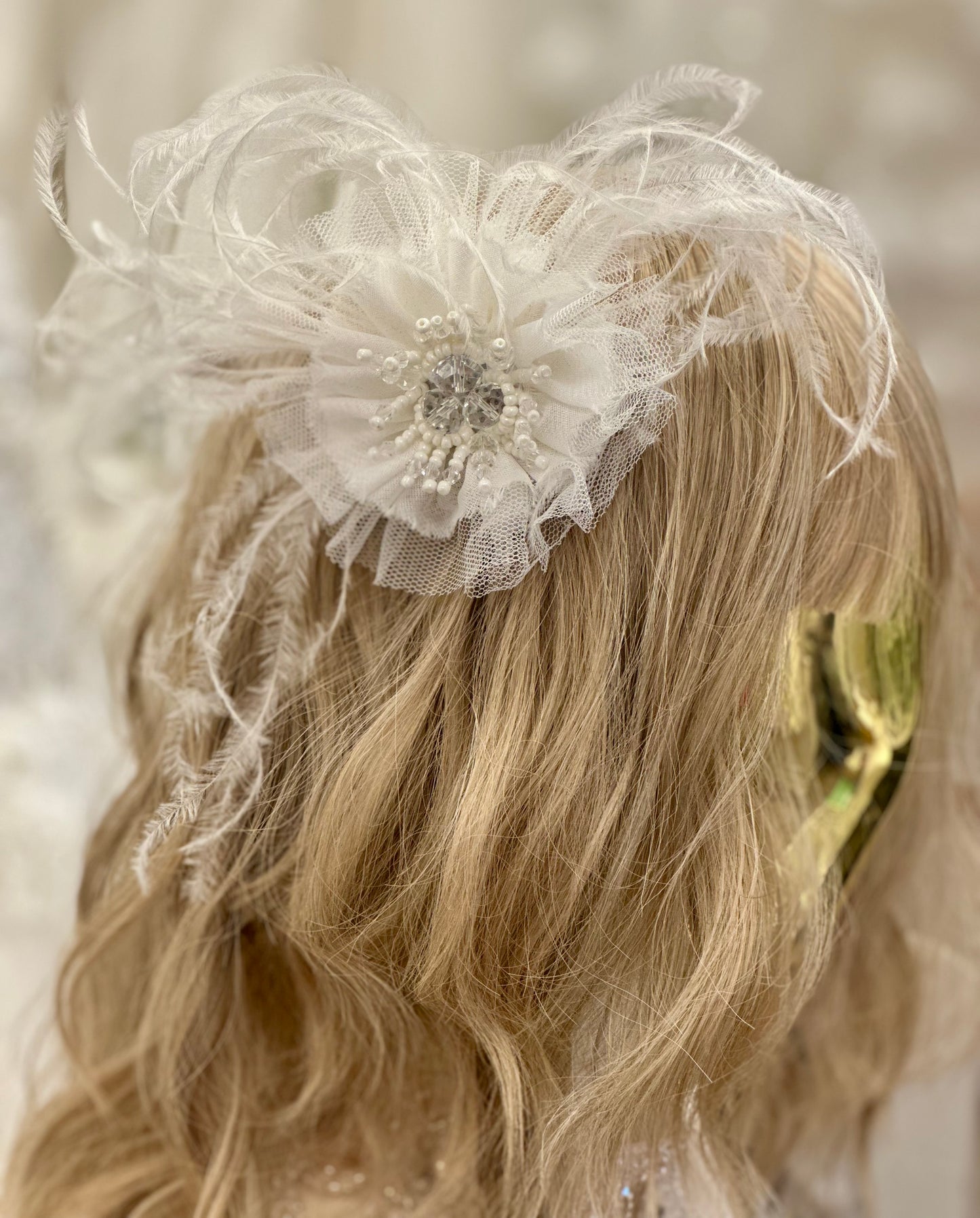 Ivory Marabou Feather Clip