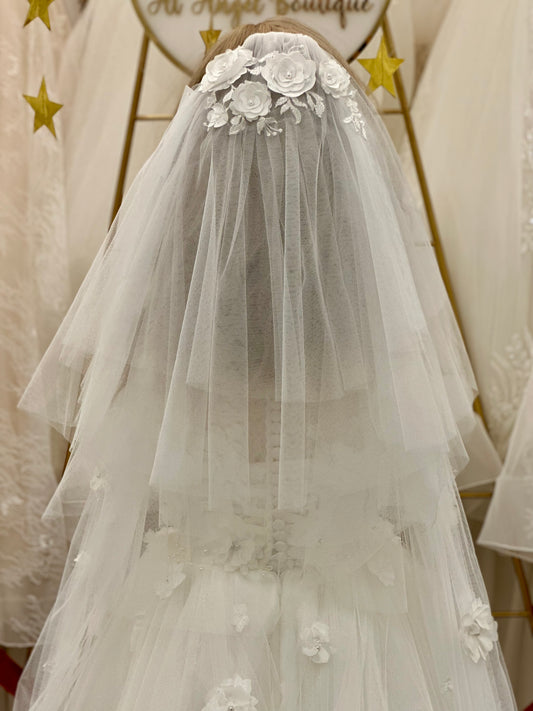 23" Veil with 3D Floral Trim