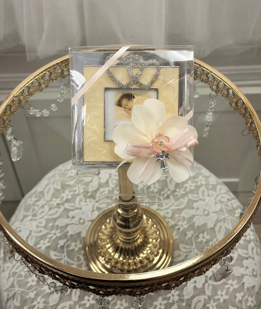 2x2 Pearl Frame w/Hearts