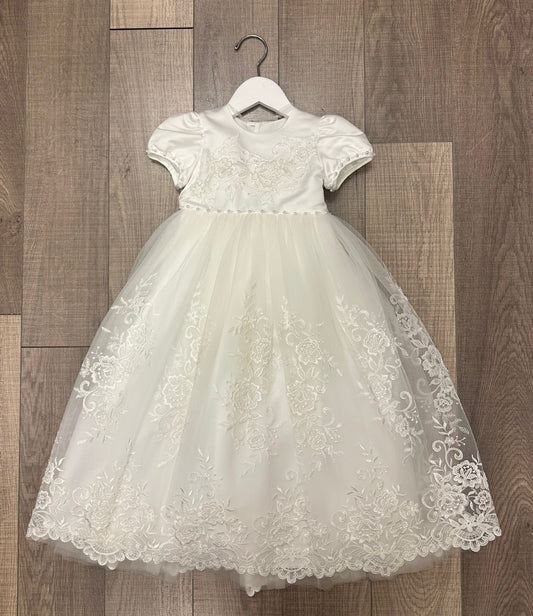 P.Daliana Embroidered gown w/Bonnet