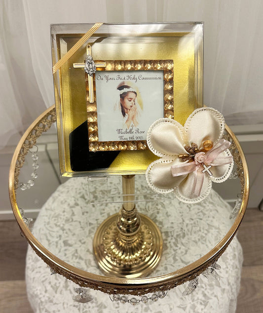 3x3 Glass Frame w/Communion Girl Cross
