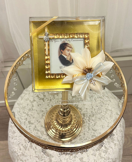 3x3 Glass Frame w/Communion Boy Cross