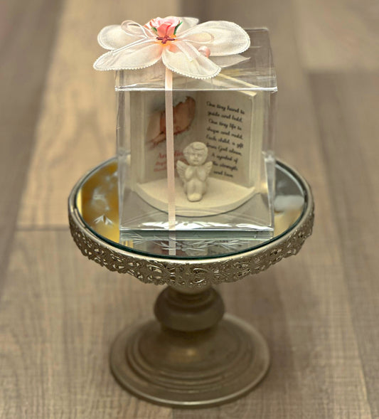 Book Prayer with Cherub CP