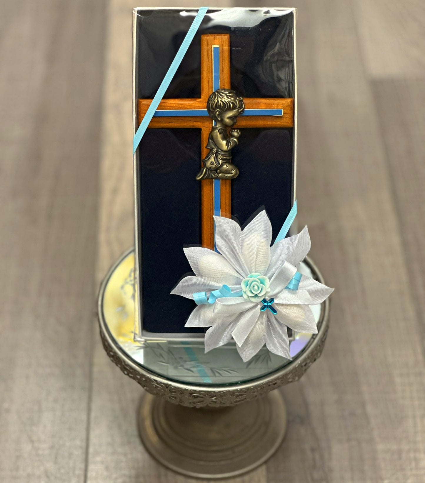 Baby Boy Cross Oak/Brass Blue