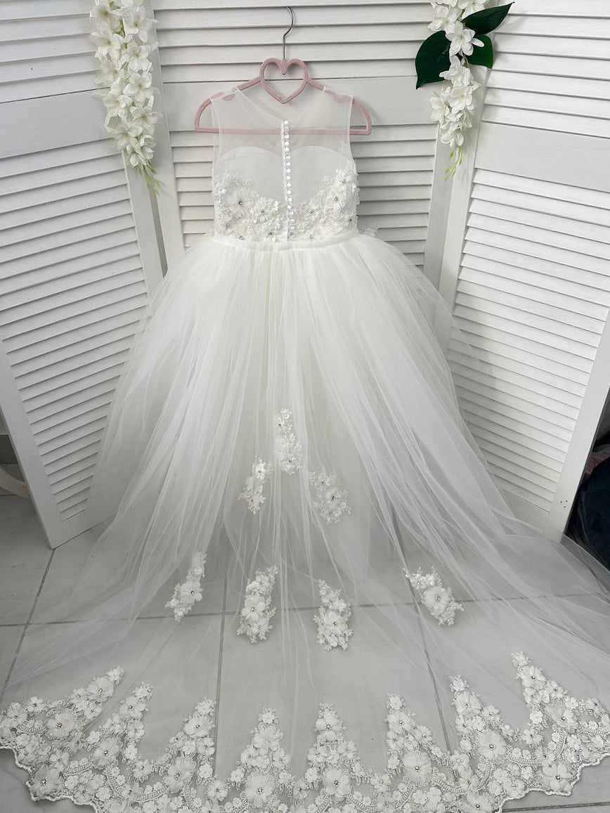The Lune Gown