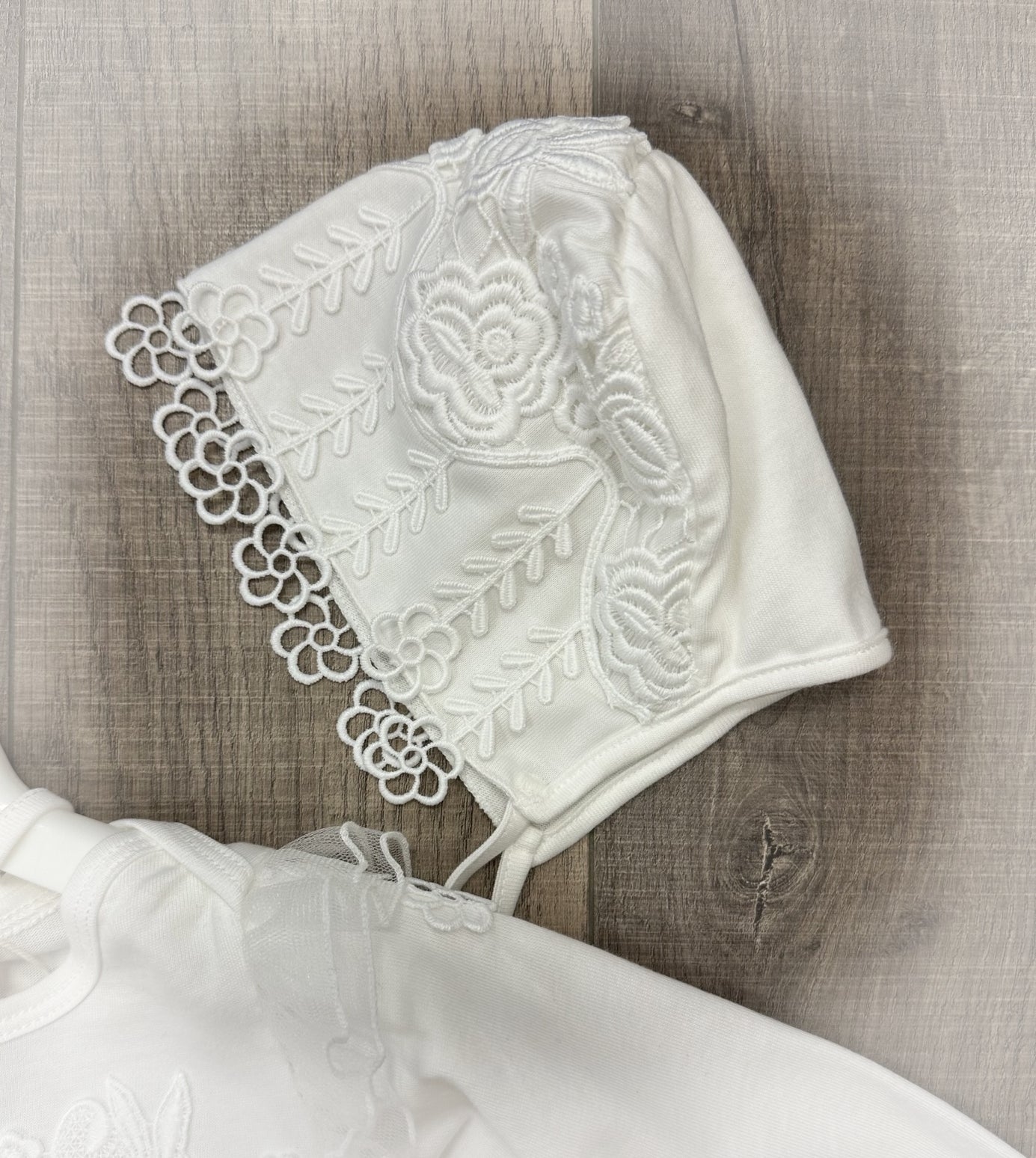 Infant Onesie w/Bonnet