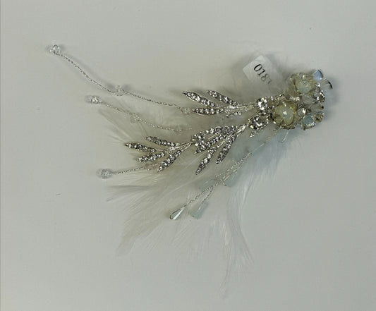 Rhinestone Feather Hairclip