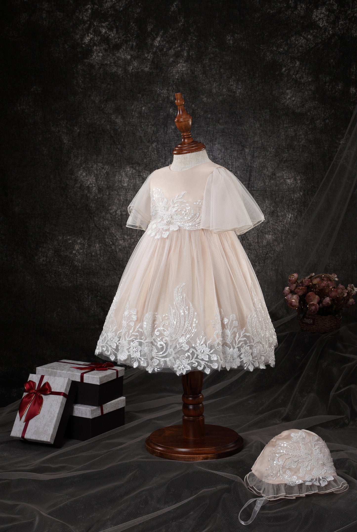 Princess Daliana 5Gown with Bonnet