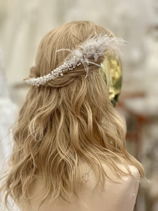 St Crystal Floral Headpiece w/Feathers