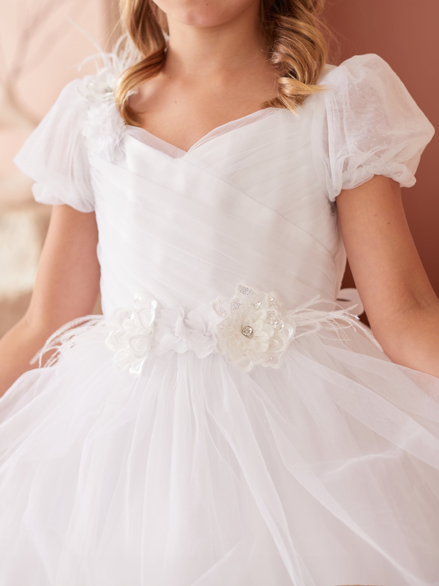 Girls Puff sleeve with 3d flower and feathers Gown