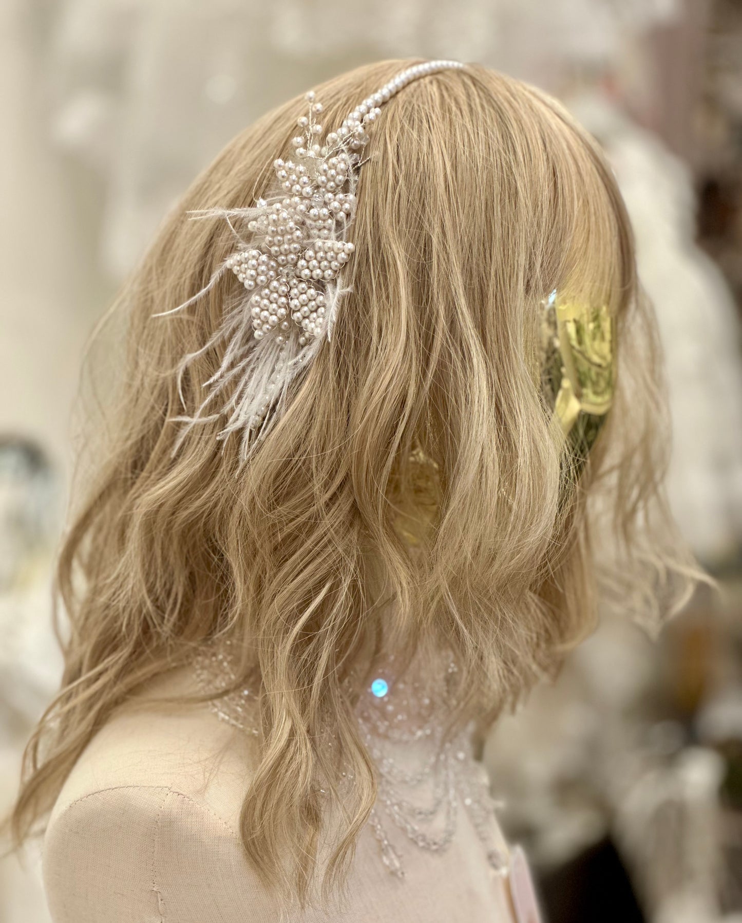 ST Pearl Hairpiece w/Feathers