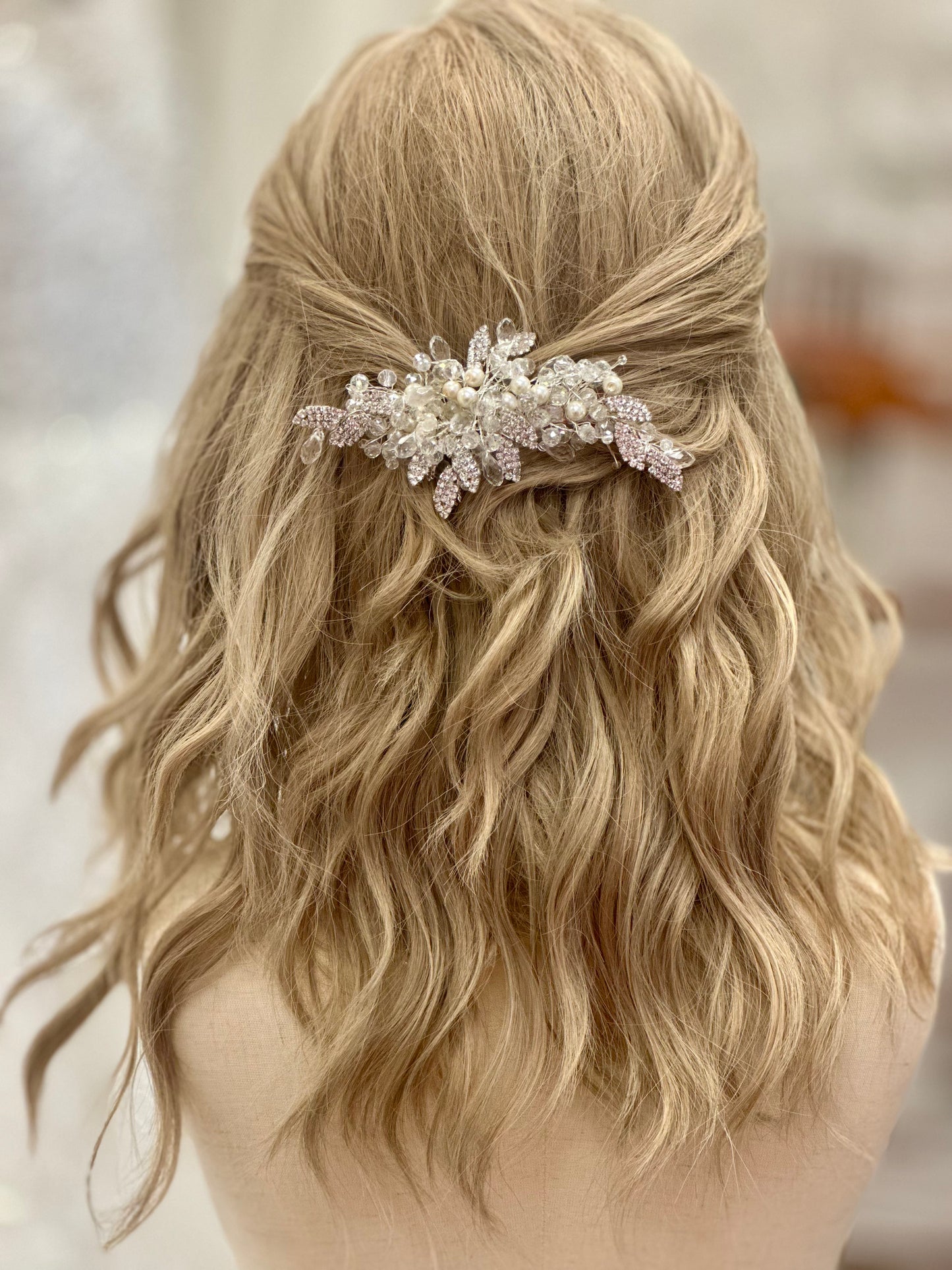Rhinestone Pearl Hairclip