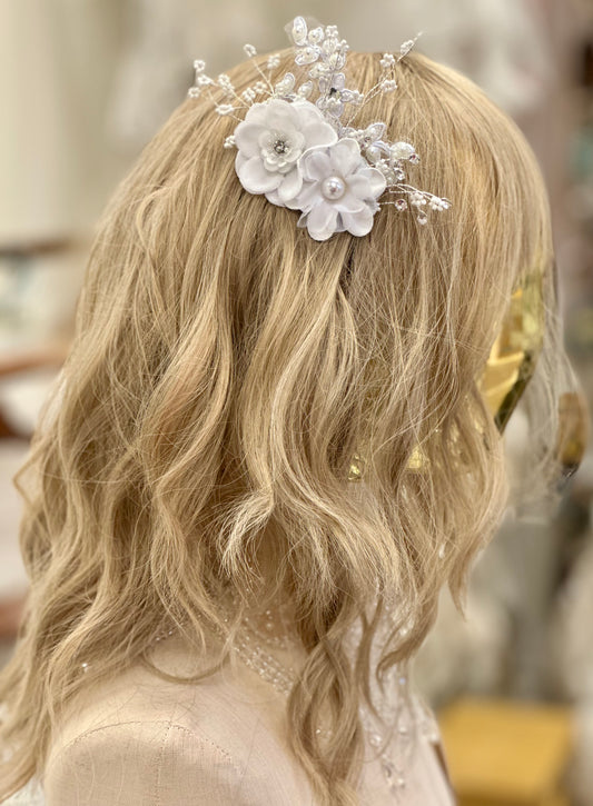 Girls Floral Comb w/Rhinestones, Beads