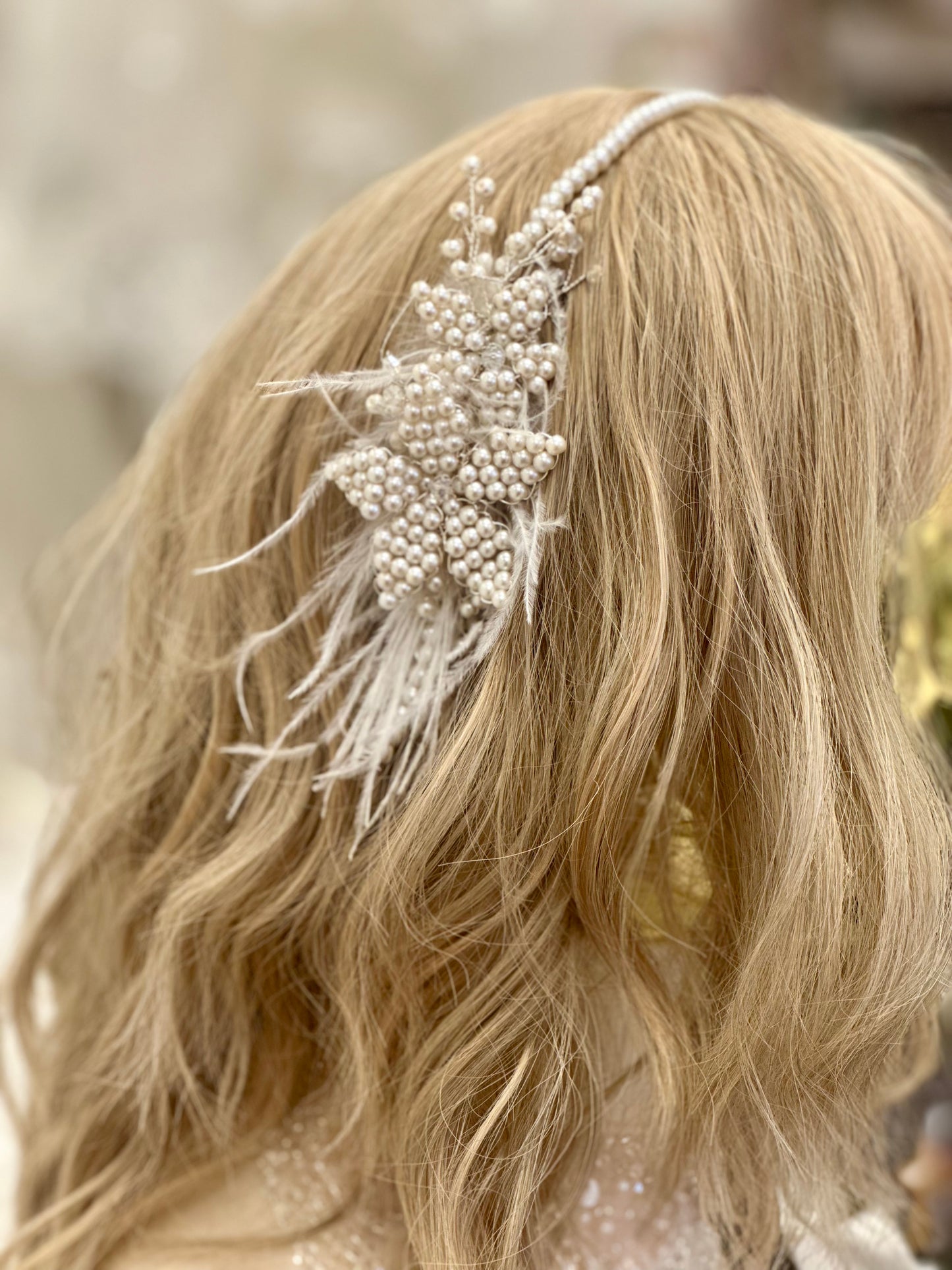 ST Pearl Hairpiece w/Feathers