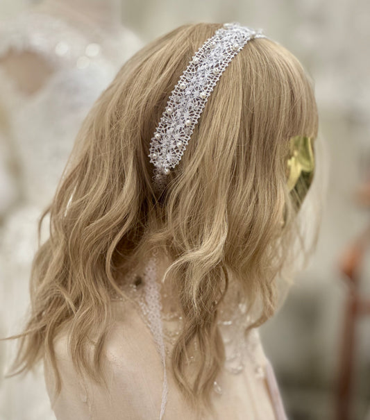 Girls Lace & Pearl Headband