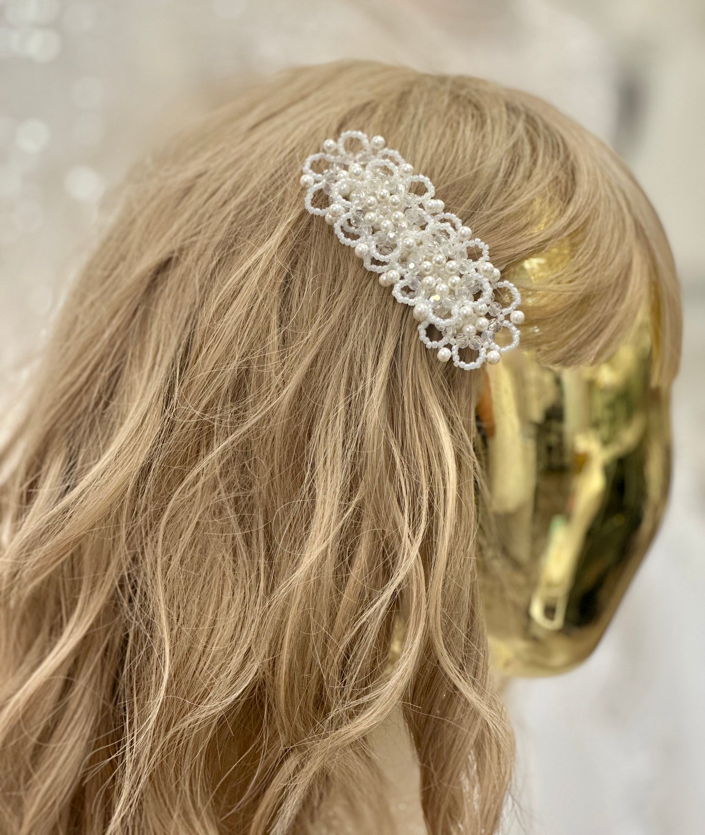 The Venice Lace Pearl Hair Clip