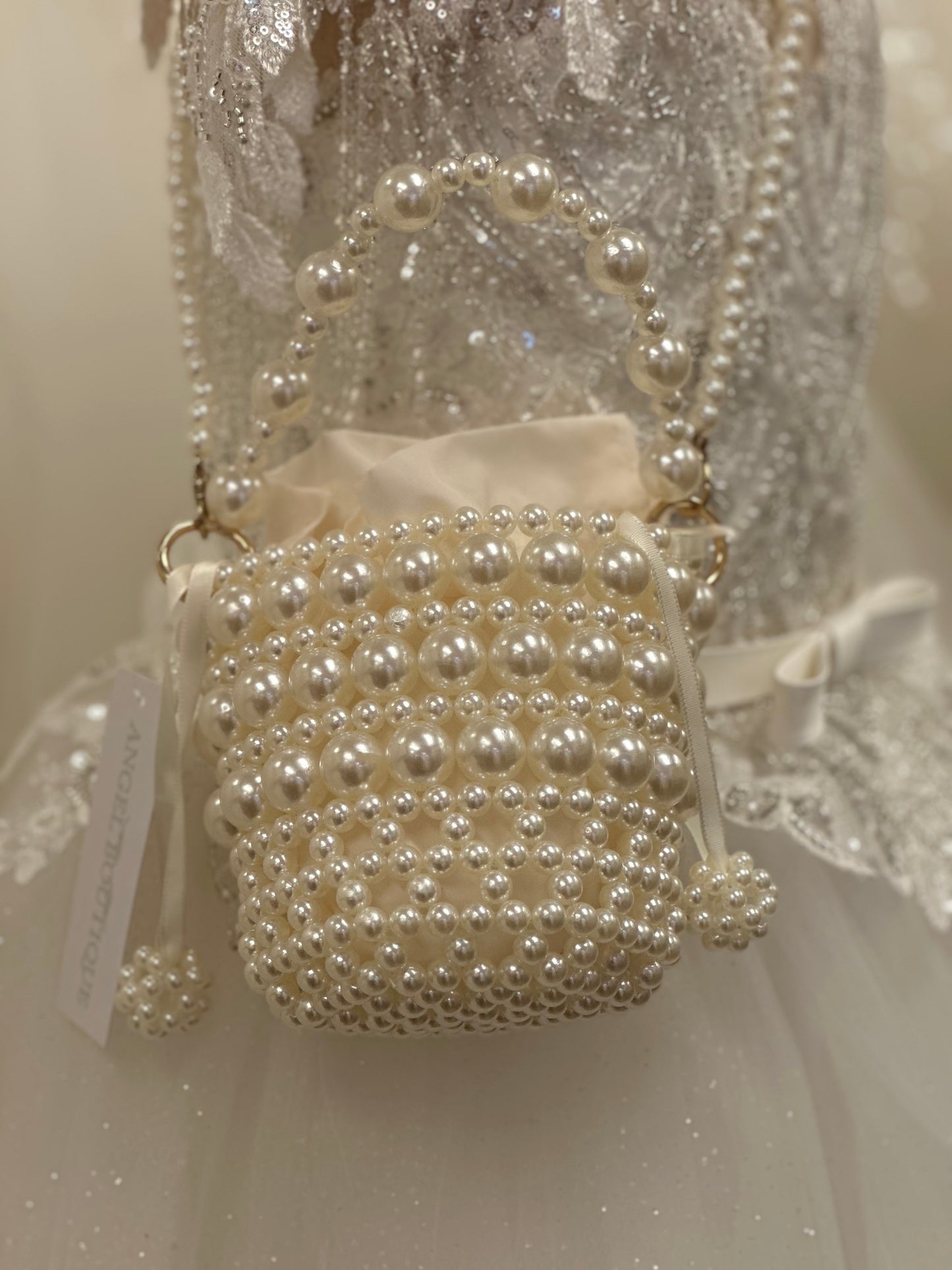 Pearl Bucket Bag