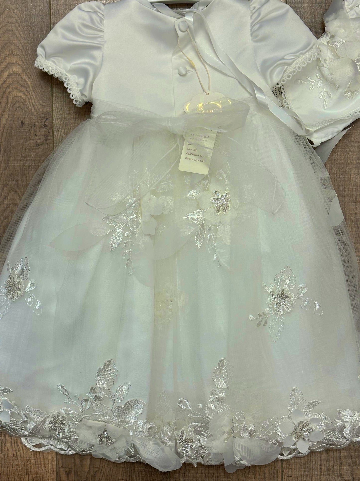 Princess Daliana Embroidered Dress w/Bonnet