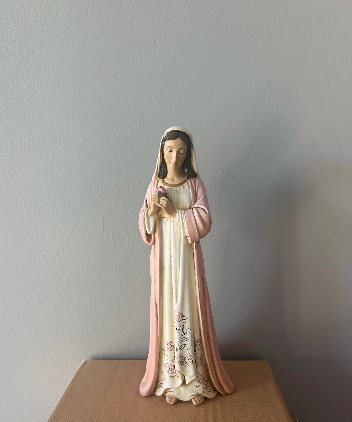 8 1/4 " Madonna of the Roses Statue