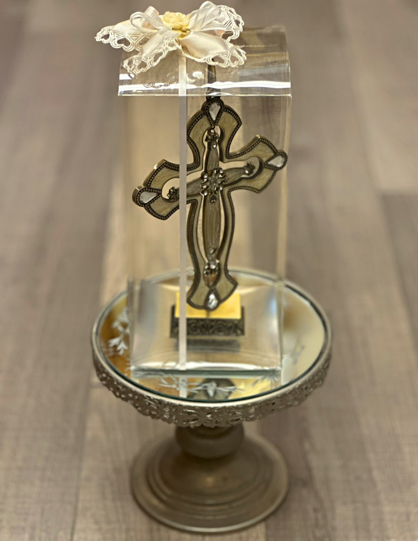 Pearl Cross on Stand