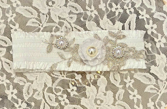 Infant Ruffled Headband with Applique