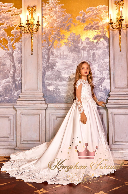 The Akaiah Gown