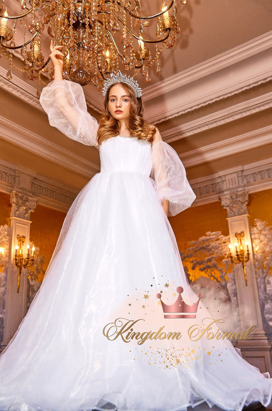 Kamilla Gown