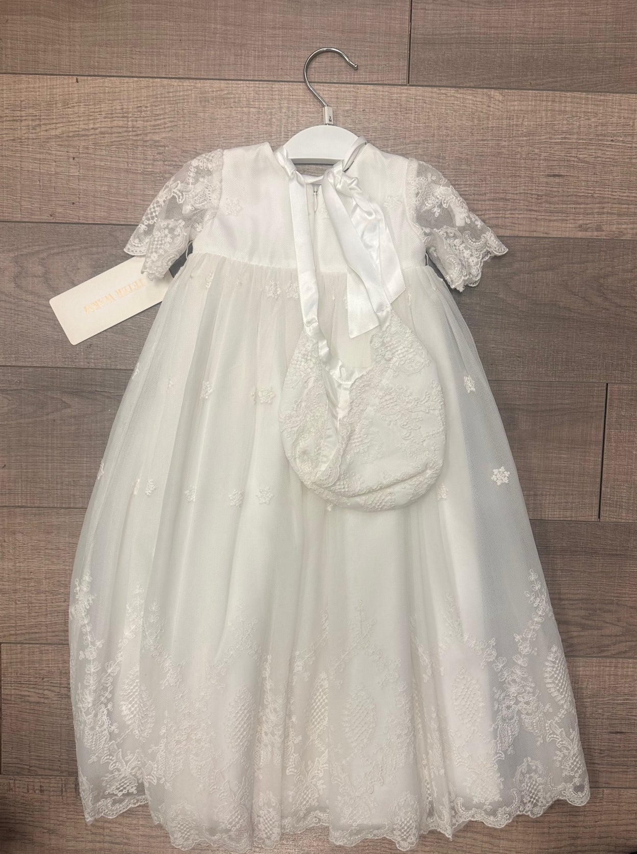 Teter Warm Infant Ivory Lace Gown w/Bonnet