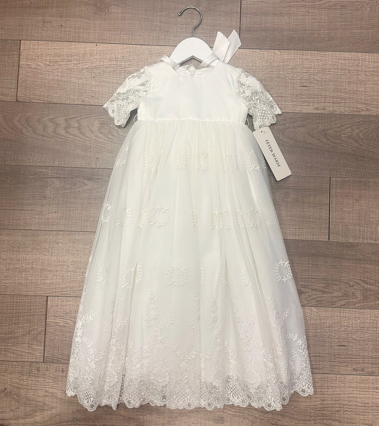 Teter Warm Infant Ivory Lace Gown w/Bonnet