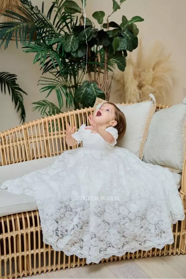 Infant Embroidered Floral Lace Gown w/Bonnet