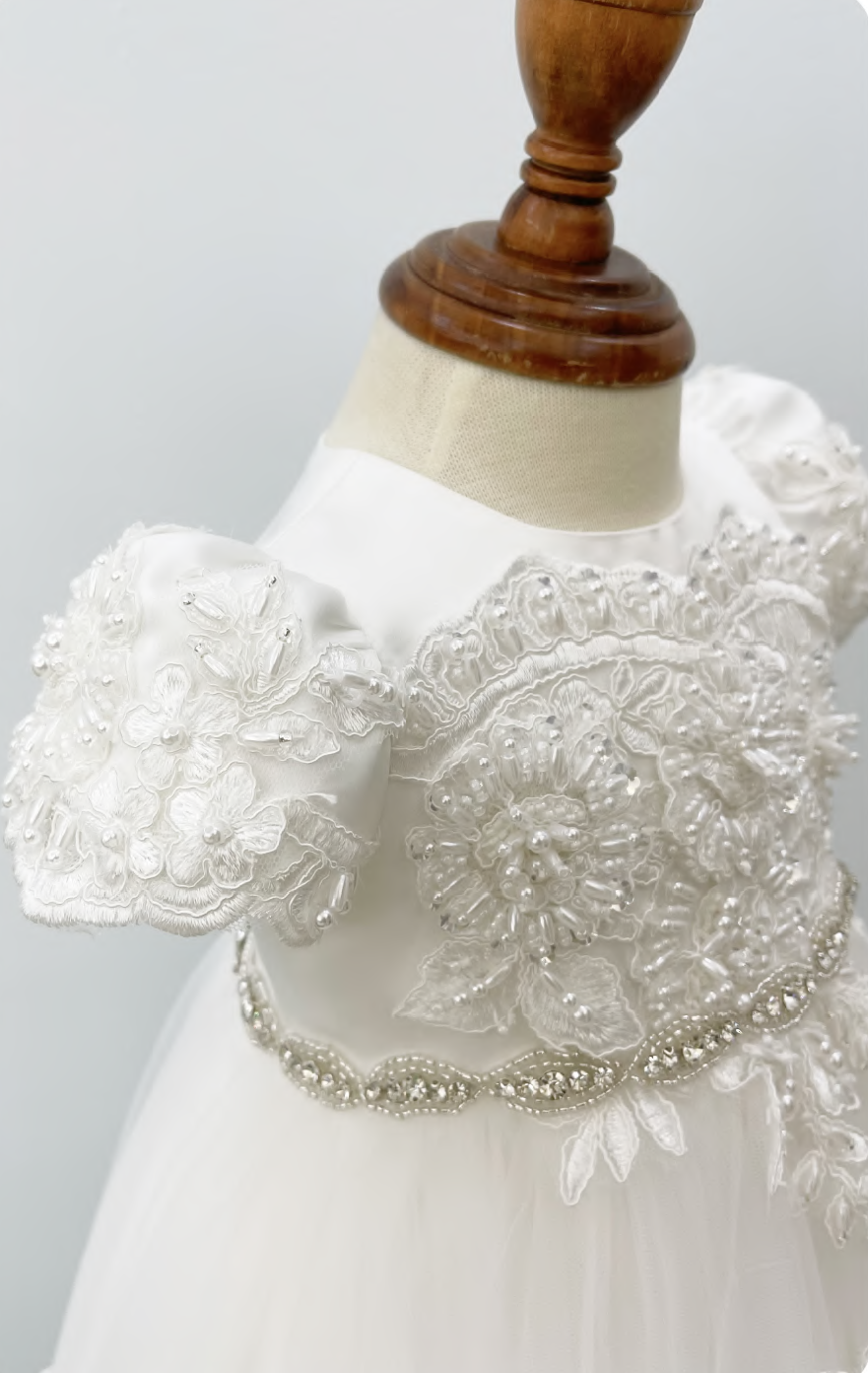 Infant Long Gown w/Lace Overlay, Bonnet