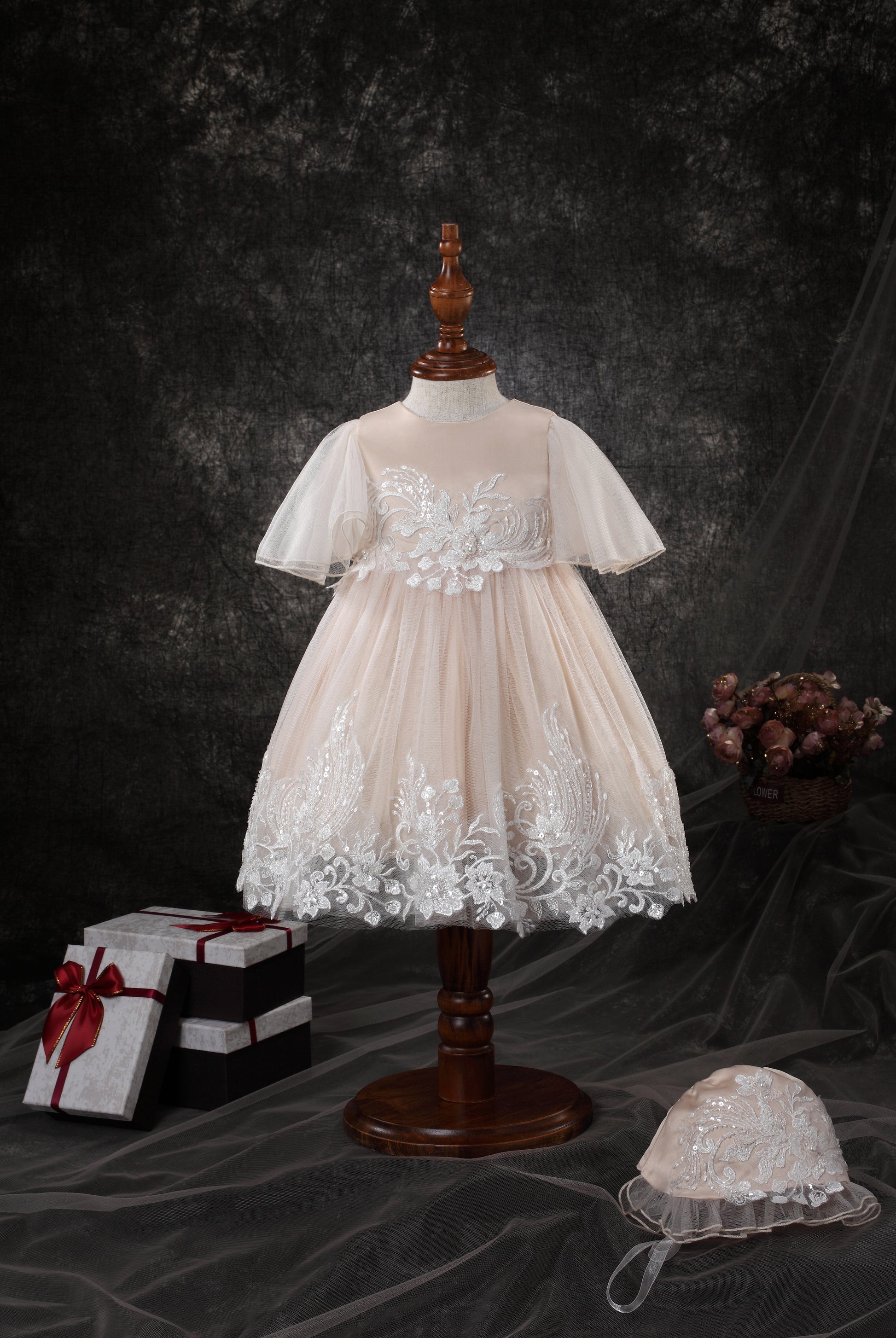 Princess Daliana 5Gown with Bonnet - Main Image